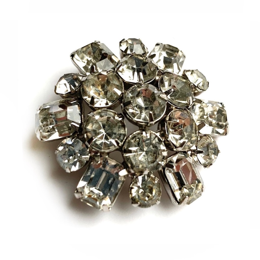 Sparkling Vintage Rhinestone Brooch